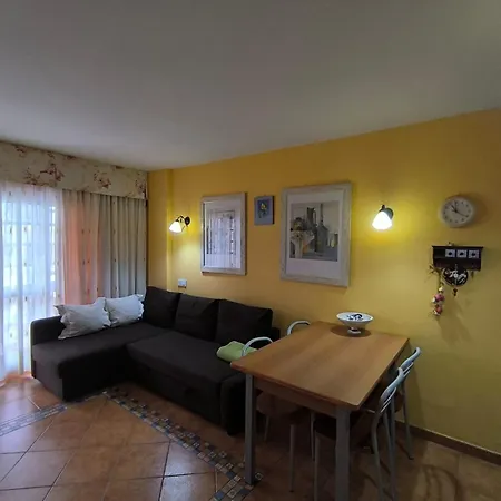 アパート Parque Royal 1 *