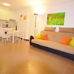 Parque Royal 1 * أذيخي