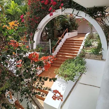 Parque Royal 1 *