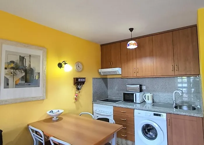 Parque Royal 1 * Адехе