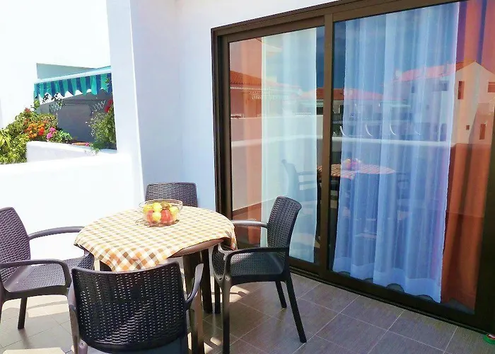 Parque Royal 1 Адехе